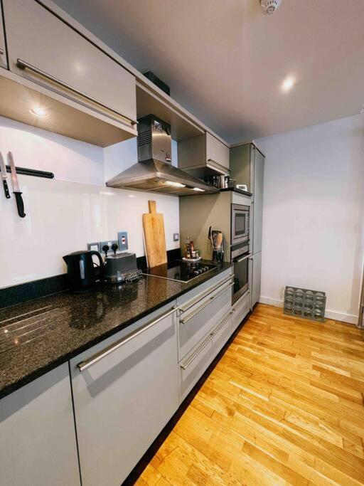 Stunning Victorian Mansion Apartment - Hosted By Agf Property - Free Parking Upon Request Brighton Екстериор снимка